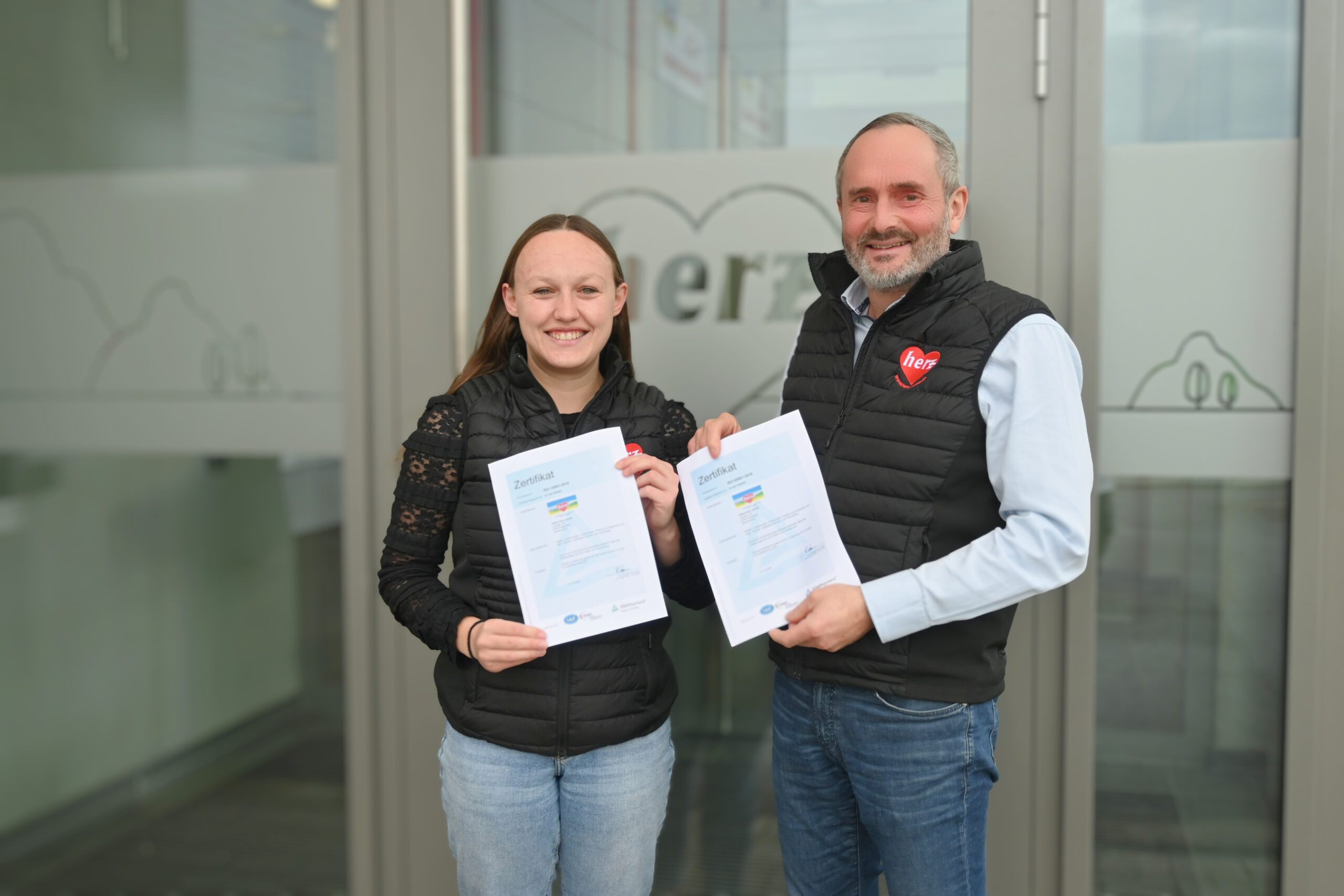 Erfolgreiche Zertifizierung nach ISO 14001 und ISO 50001